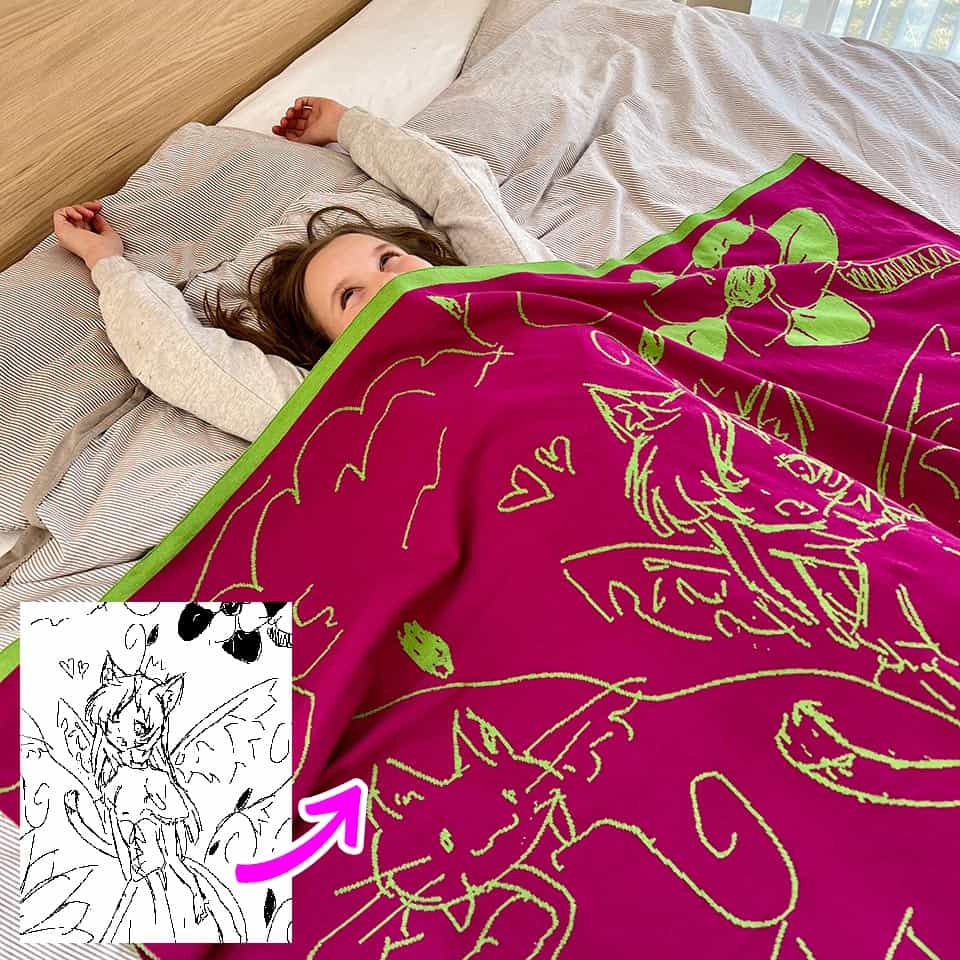 Hier is een tekening van een kattenprinses in anime stijl. We hebben er een zacht kinderdeken van gebreid. Wat een mooi persoonlijk cadeau voor deze kunstenares. 